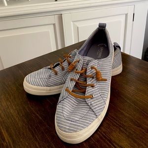 Sperrys-Women's Crest Vibe Seersucker Sneaker